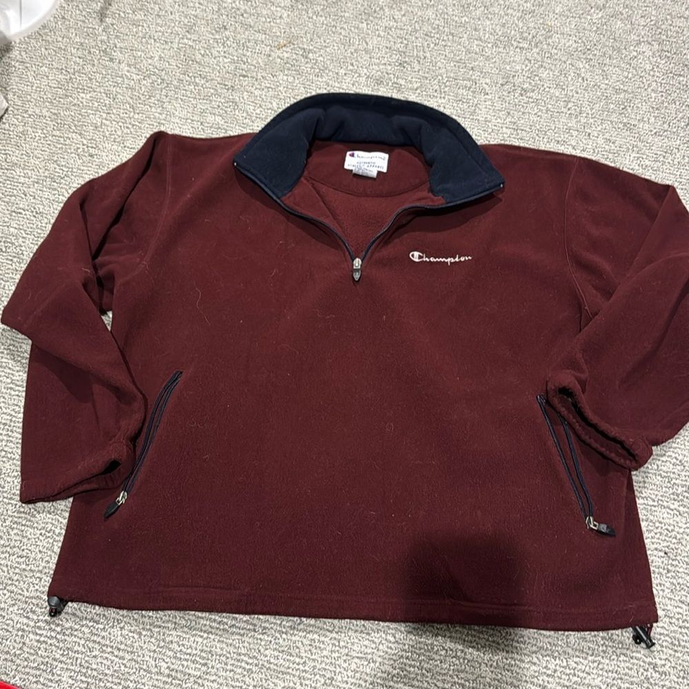 Men’s Champion fleece size large